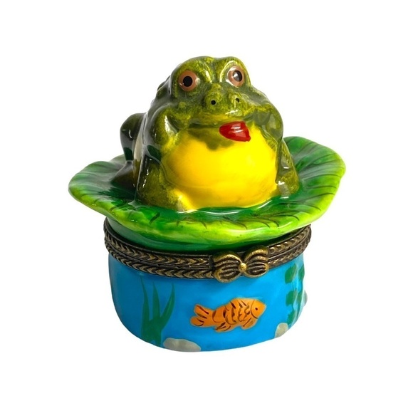 Frog Trinket Box Hand Painted Toad Fish Bowl Pond Prince Decorative Collectible - Picture 1 of 11